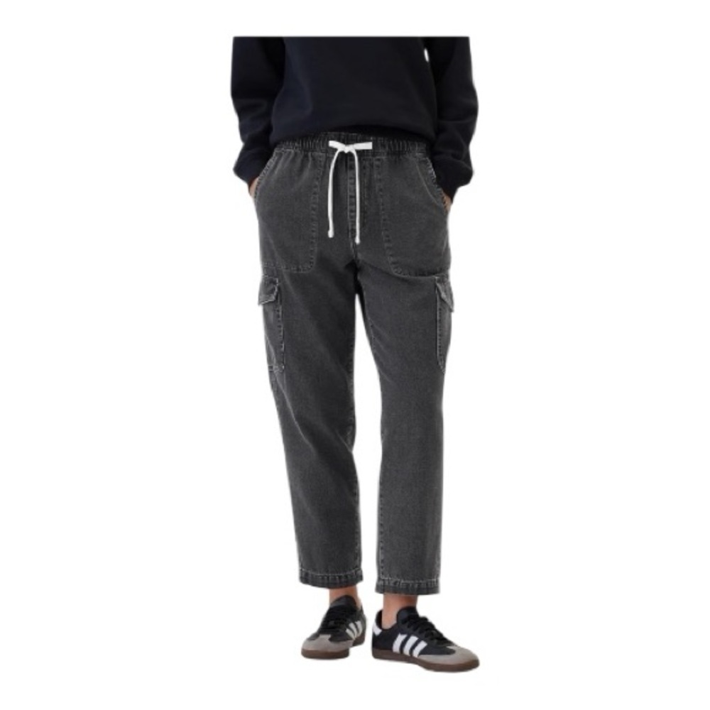 GAP Women's Black Wash Easy Cargo Jeans Size Large